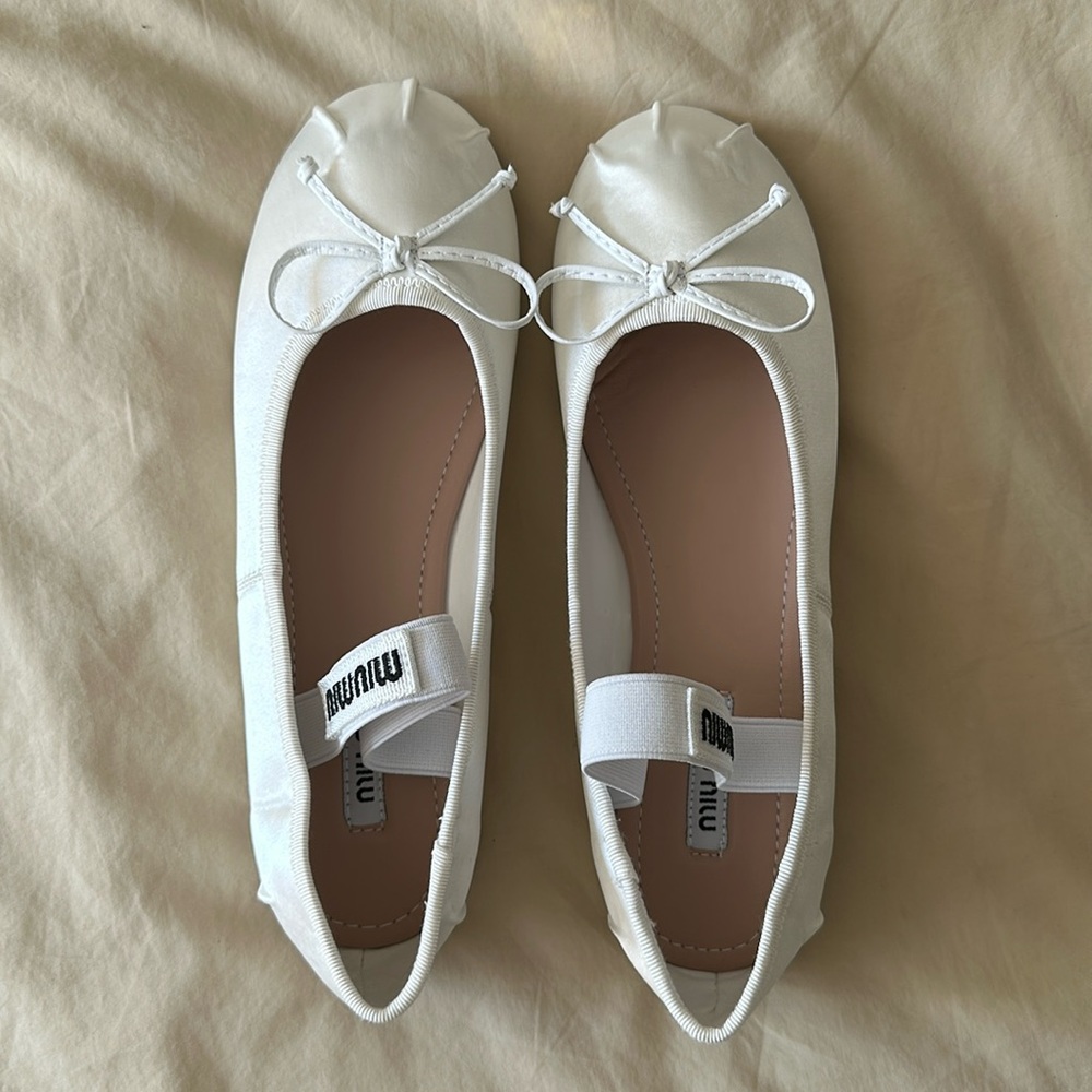 MIU MIU ballet flats